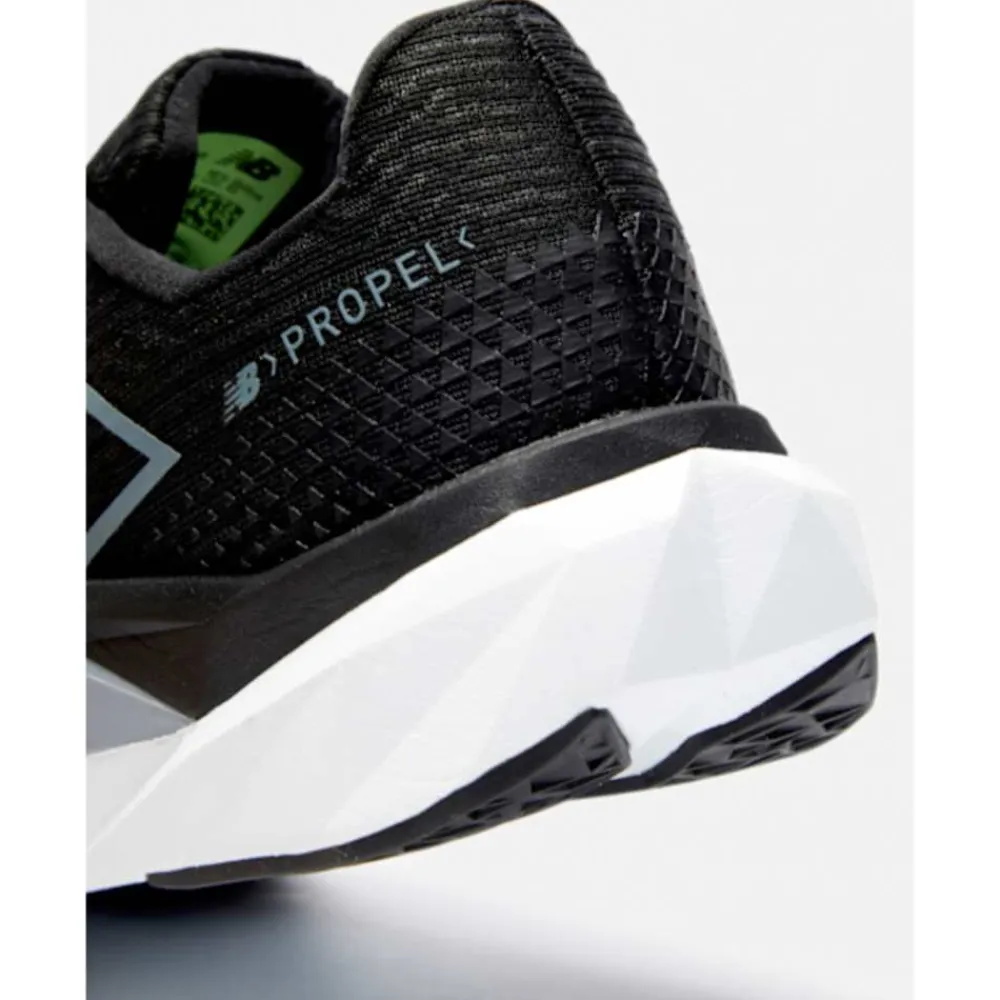Discount New Balance Womens Propel V5 Black