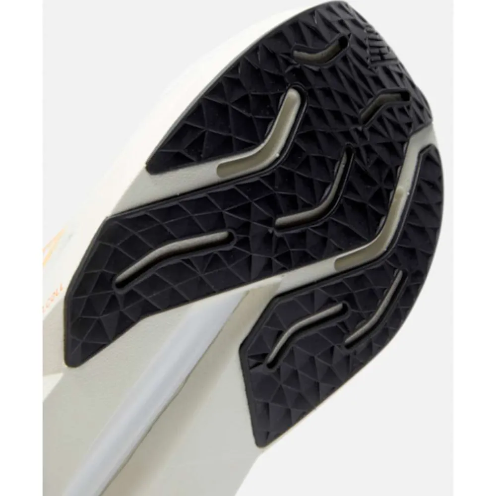 Hot New Balance Womens Propel V5 White