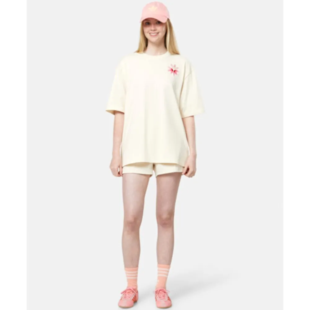 Fashion adidas Originals Womens Shorts Cream