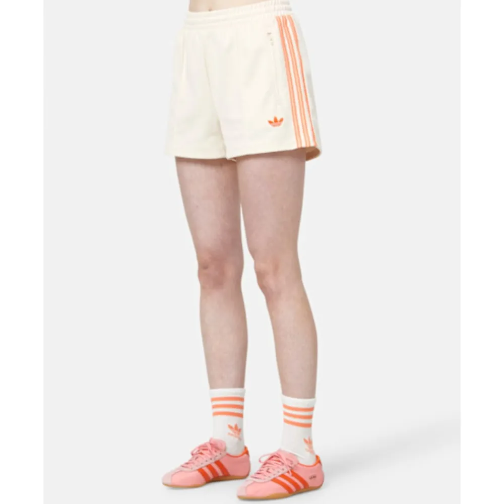Fashion adidas Originals Womens Shorts Cream