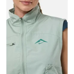 Hot Nike Womens Trail Repel Vest Green