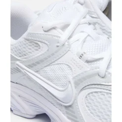New Nike Womens V5 RNR White