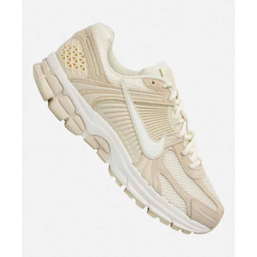 Hot Nike Womens Zoom Vomero 5 Cream
