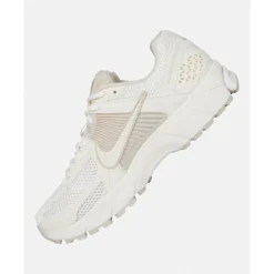Discount Nike Womens Zoom Vomero 5 Cream